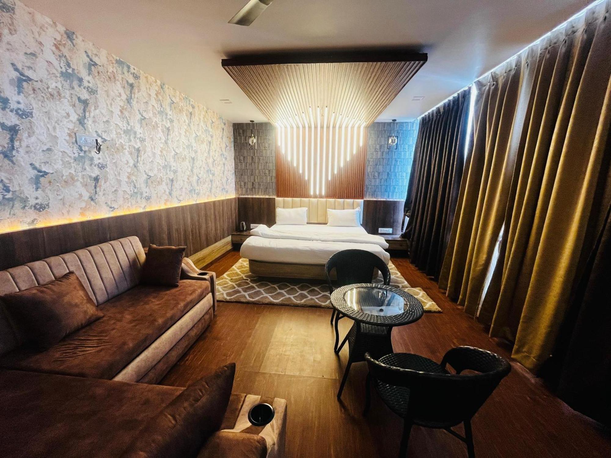 Ks Paying Guest House Варанаси Экстерьер фото